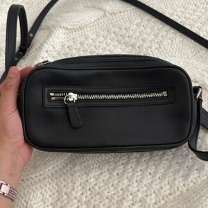 Vintage Coach Mini Zip Crossbody Bag Black Leather